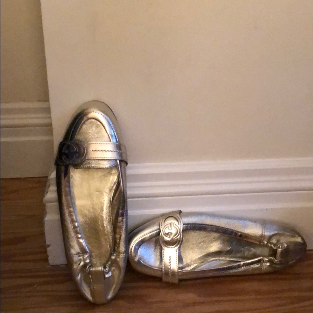 Authentic Gucci silver moccasins